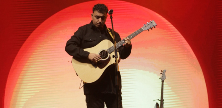O cantor e compositor de worship José Wellington. Foto: Divulgação.