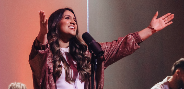 A cantora Kelly Benigno. Foto: Divulgação.