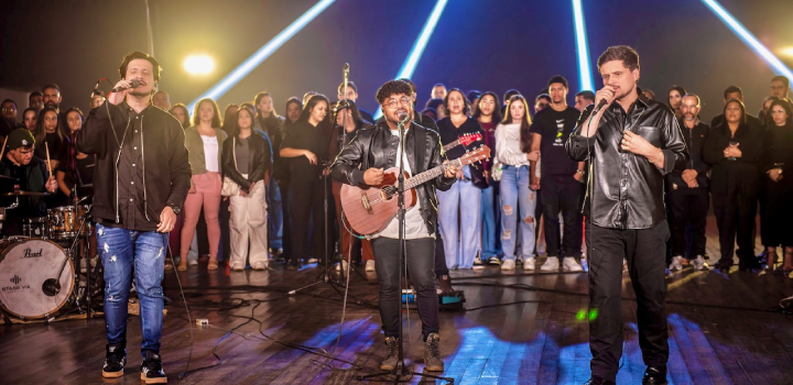 Ministério Khorus, collab André e Felipe. Foto: Moisés Souza.