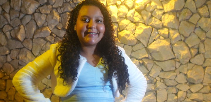 A cantora gospel Íngrid Vitória. Foto: Trindade Records.