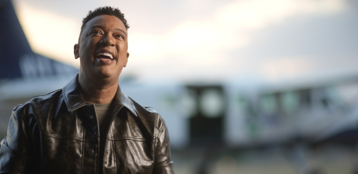 O cantor Marquinhos Gomes. Foto: Jair Leite.