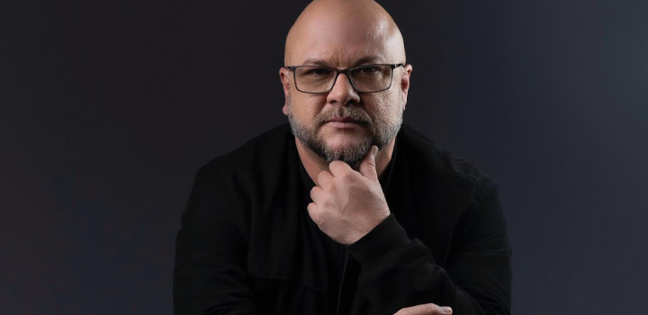 O terapeuta Cleberson Nogueira. Foto: Divulgação.