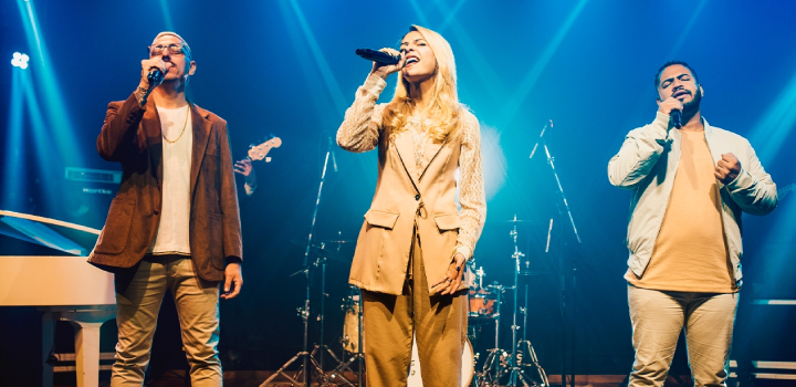 O Ministério OnYeshua e Ministério Apascentar. Foto: Gold Music.